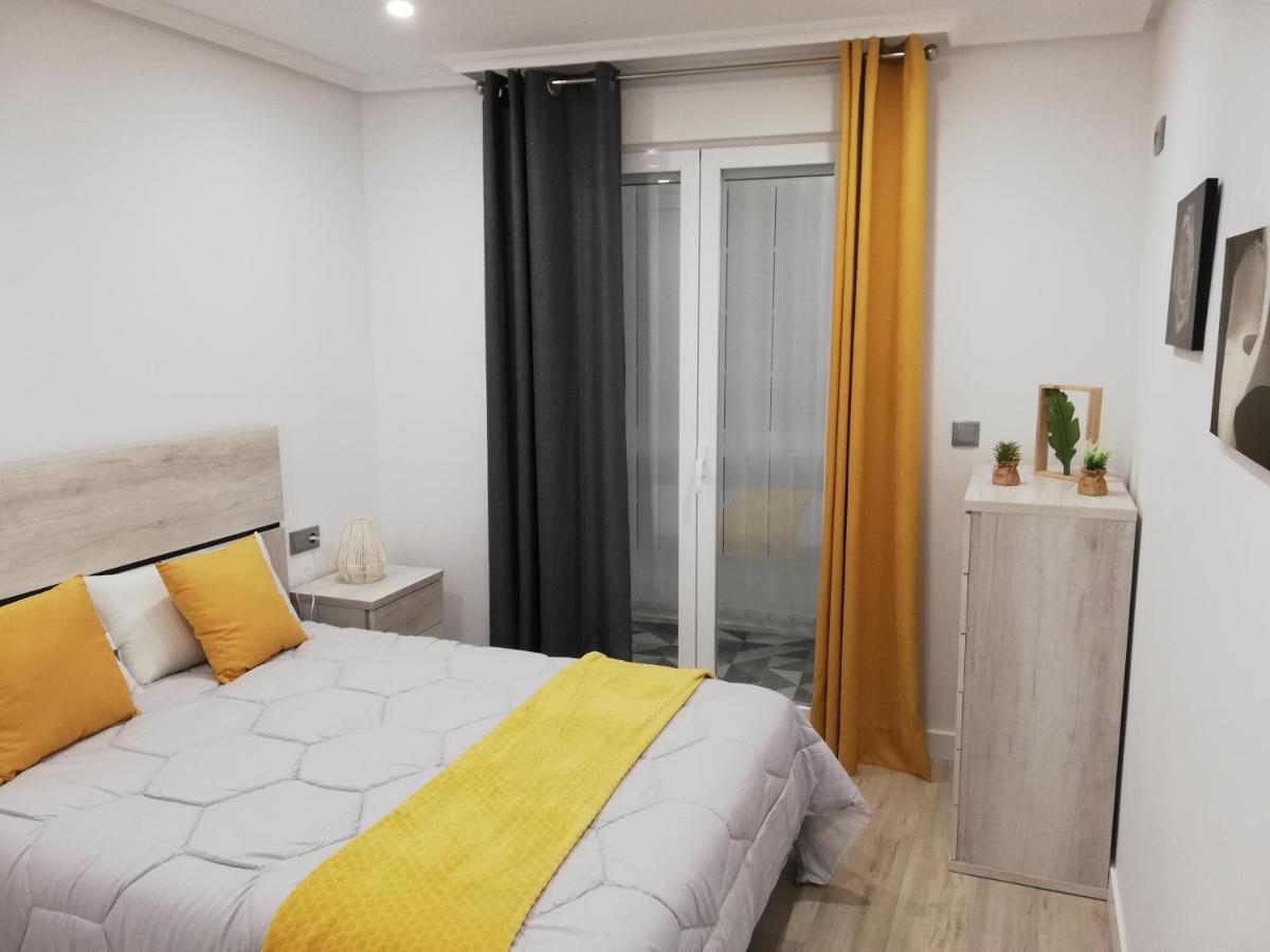 Piso Ourense Centro Eksteriør bilde